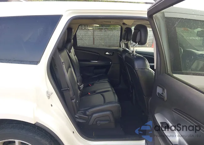 3C4PDCDG0DT591533: 42630548