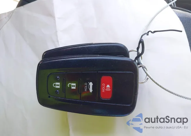 4T1B21HK1JU506733: 42630600