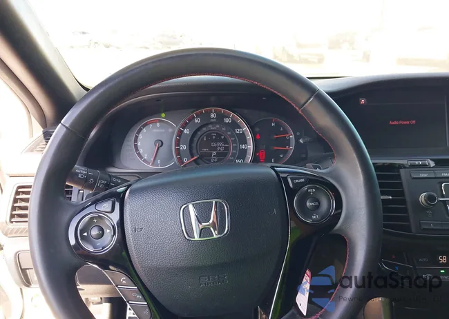 1HGCR2F11HA152844: 42630721