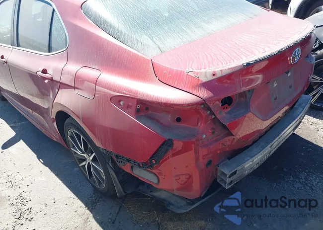 4T1G11AK3MU413977: 42630726