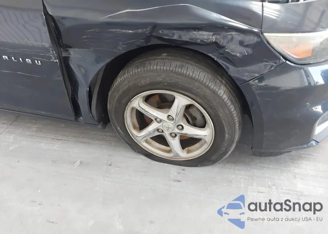 1G1ZB5ST4HF172474: 42630813