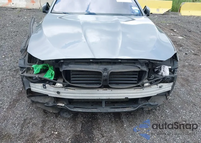 WBA5B3C50ED534119: 42630843