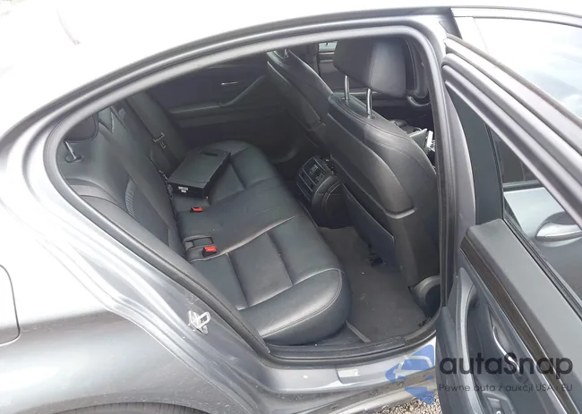 WBA5B3C50ED534119: 42630843