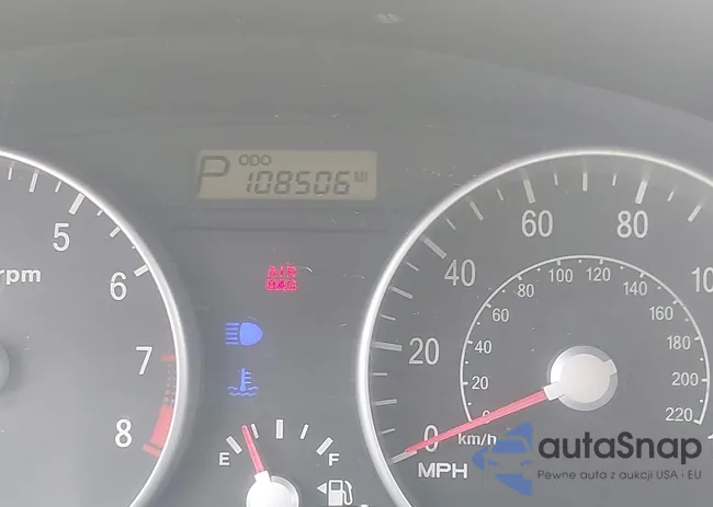 KMHCM36C98U073033: 42630853