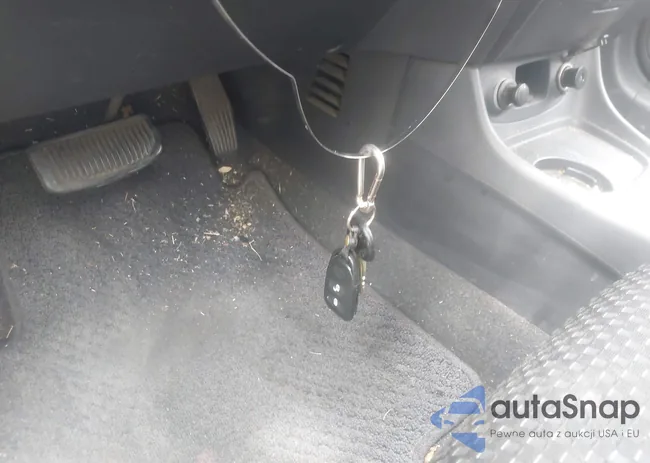 KMHCM36C98U073033: 42630853