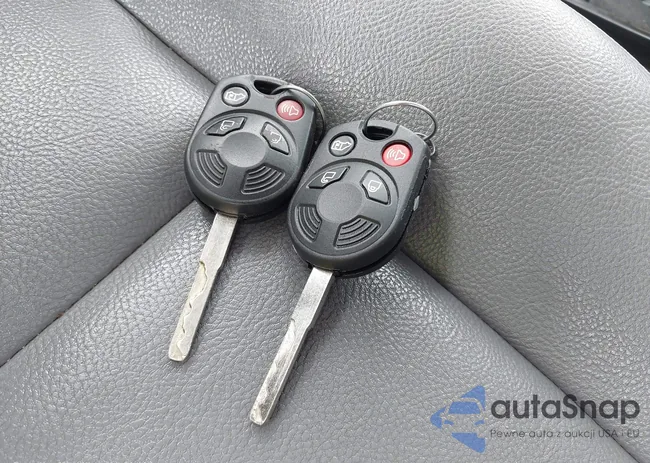 1FTYR2XV0JKB25866: 42630906