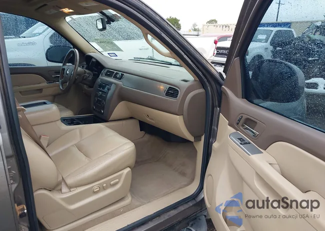 1GNSKBE00BR264820: 42629989