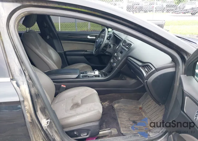 3FA6P0VP8HR198436: 42630186