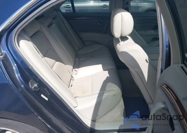 JH4KB16598C001233: 42630344