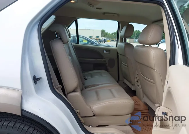 1FMZK02156GA53487: 42631561