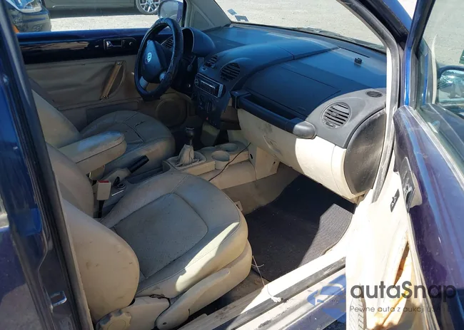 3VWCP21C11M425719: 42631772