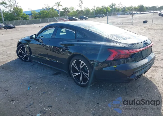 WAUCJBFW7R7002685: 42631852