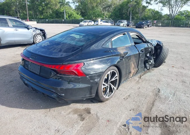 WAUCJBFW7R7002685: 42631852