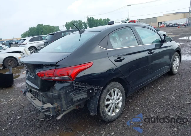 3KPC24A68NE180621: 42630980