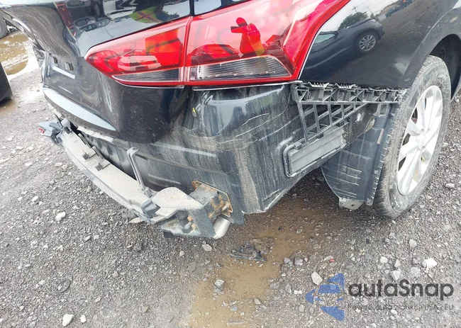 3KPC24A68NE180621: 42630980