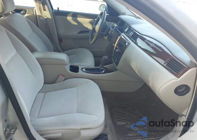 2G1WB58K081272600: 42632538