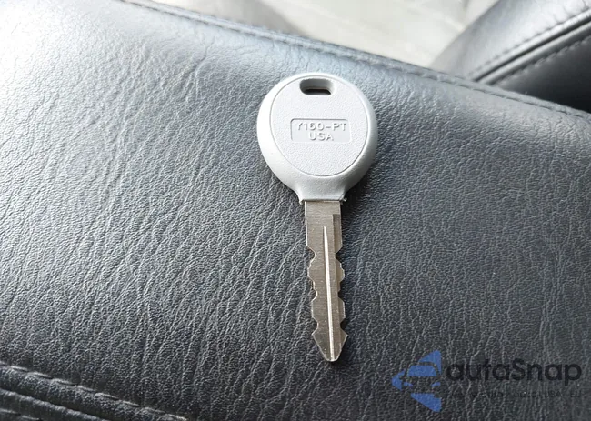 2C3HE66G64H609093: 42632559