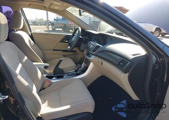 1HGCR2F70EA224455: 42632792