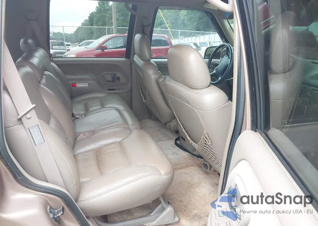 1GNEK13R8TJ396393: 42632798