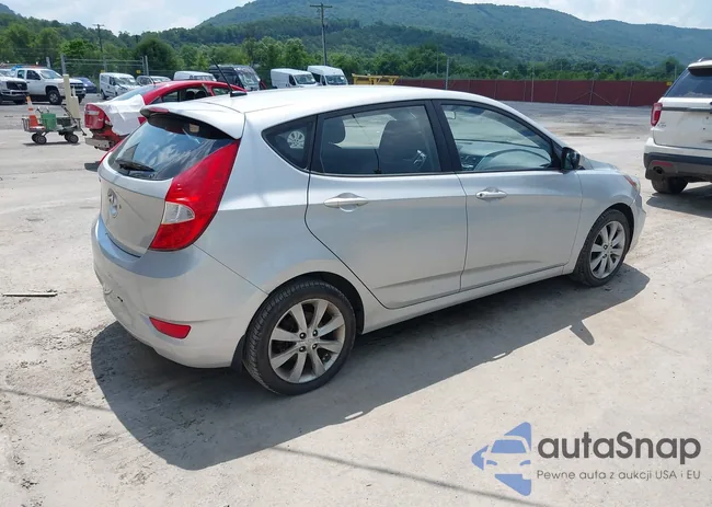 KMHCU5AE7CU046135: 42632890