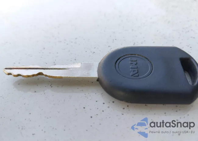 3FAHP0HA7AR305658: 42632264