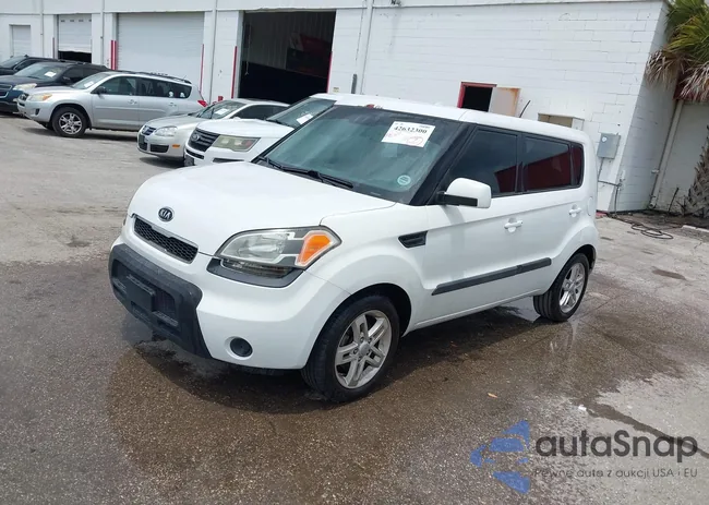 KNDJT2A2XB7707401: 42632300