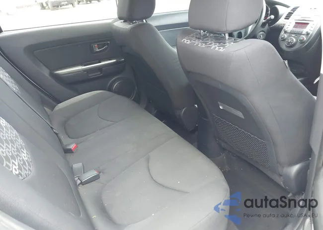 KNDJT2A2XB7707401: 42632300