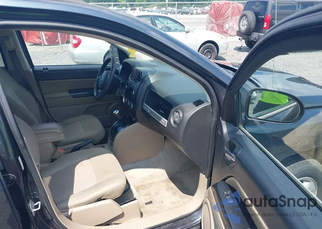 1C4NJCBA0ED539311: 42632362