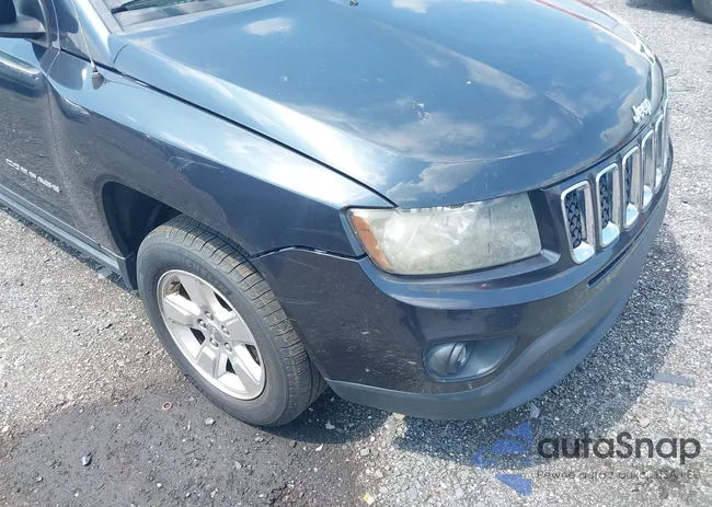 1C4NJCBA0ED539311: 42632362