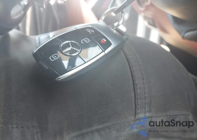 WDDXJ8GB2KA036633: 42633413