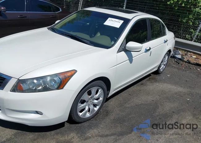 1HGCP3F81AA019466: 42633441