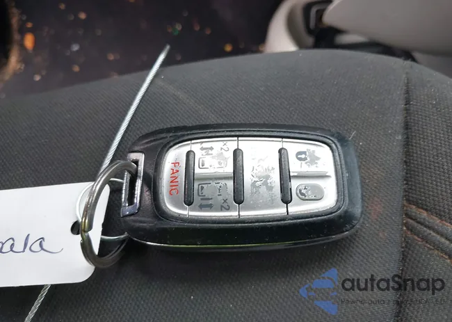 2C4RC1DG7HR516711: 42633544