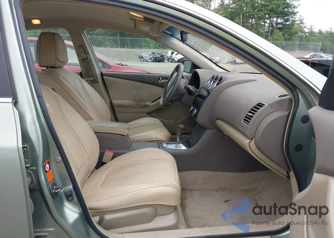 1N4AL21E18C243849: 42633710