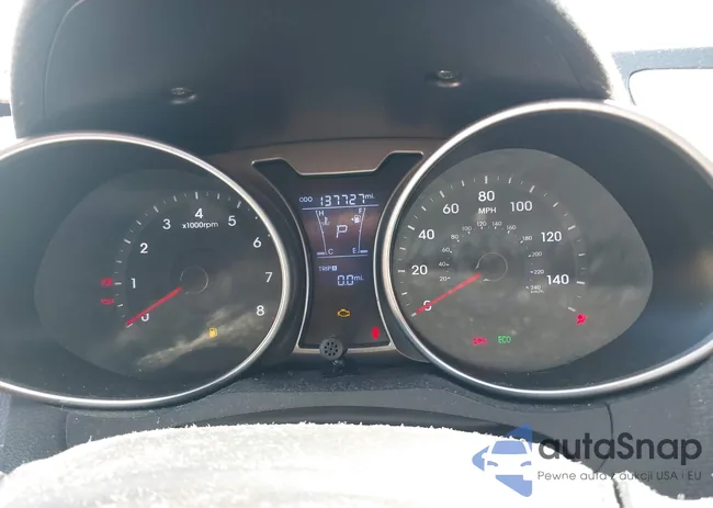 KMHTC6AD3CU032989: 42633748