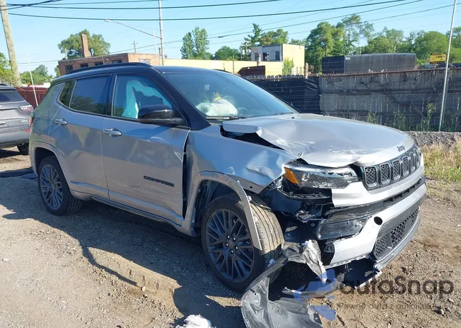 3C4NJDCN3RT601310: 42633776