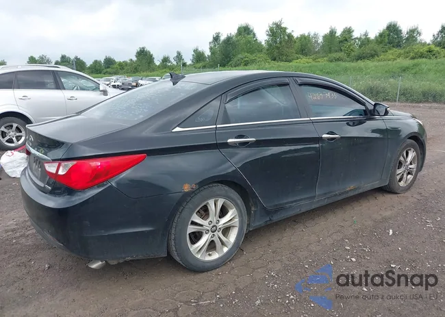 5NPEC4AC7BH218391: 42633935