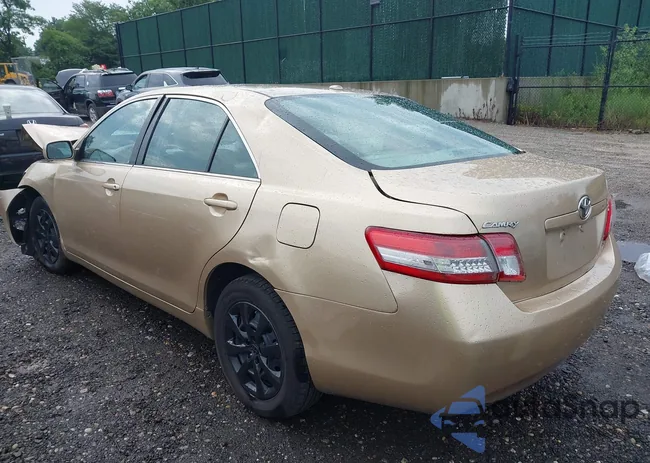 4T1BF3EK9BU701176: 42633075