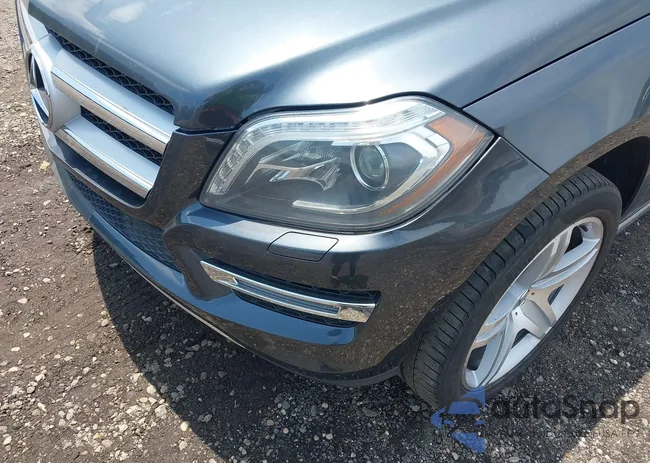 4JGDF7CE3DA263188: 42633342