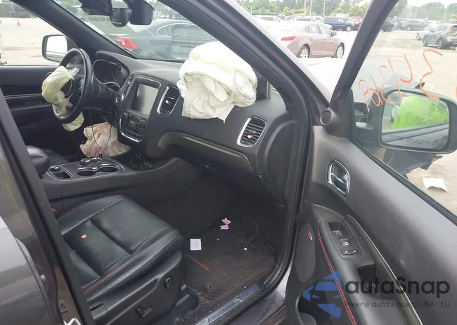 1C4SDJCT8HC945586: 42634369