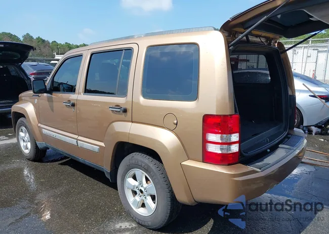 1C4PJMAK3CW154710: 42634470