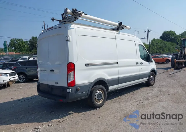 1FTYR2CM0HKA95727: 42634547