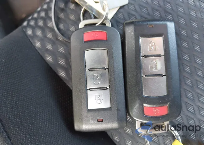 JA4AD3A38GZ048297: 42634676