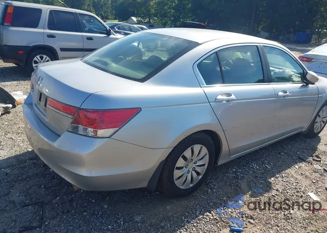 1HGCP2F38CA010412: 42633975