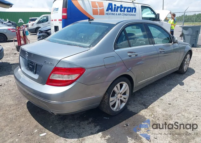 WDDGF81X99F309358: 42634158