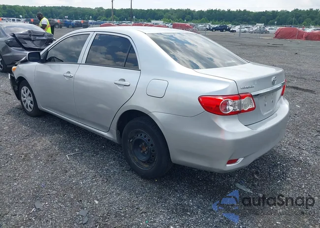 2T1BU4EE8DC098652: 42634212