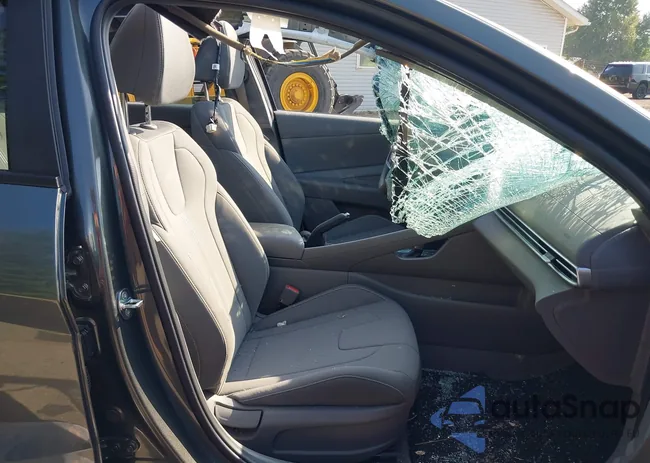 KMHLM4DG8RU688332: 42635605