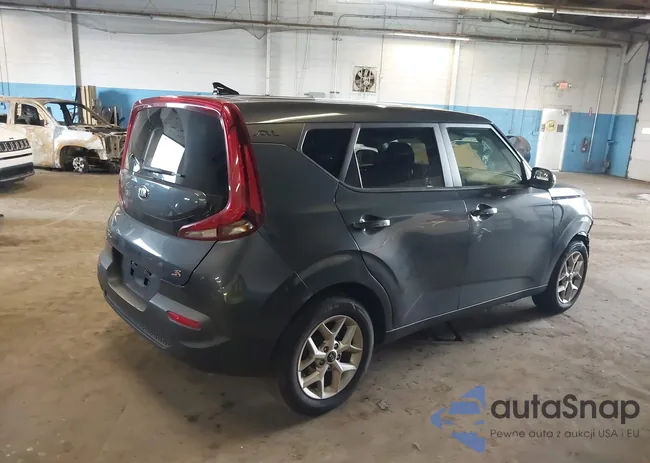 KNDJ23AU7M7784739: 42635631