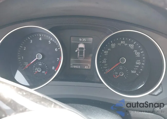 3VWDB7AJ0HM220093: 42635667