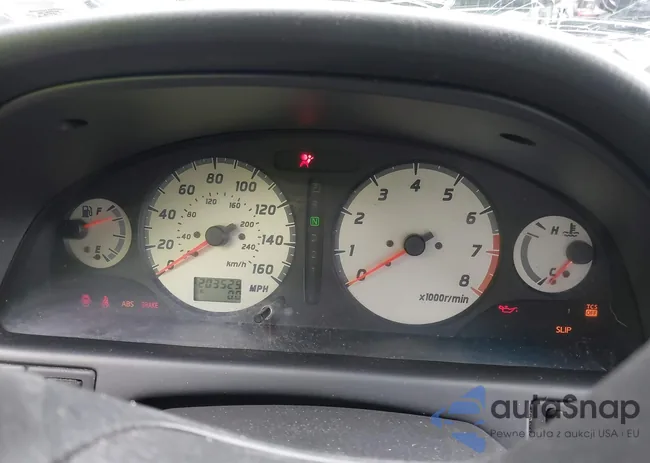 JN1CA31A3YT025913: 42635681