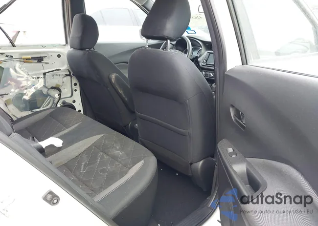 3N1CP5BV8LL528927: 42635861